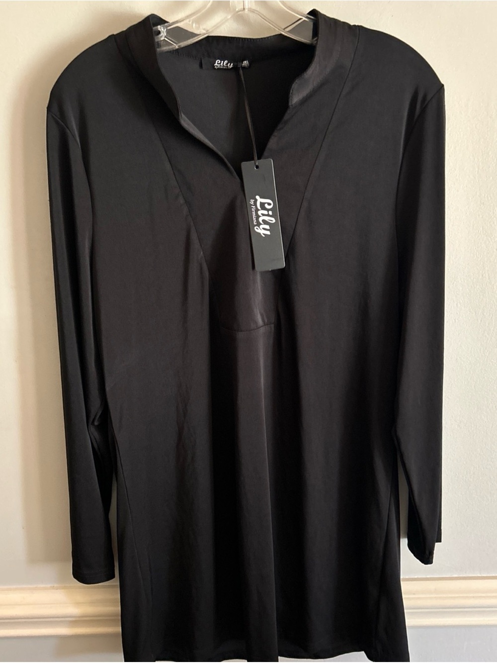Lily Black Long Sleeve V-Placket Tunic